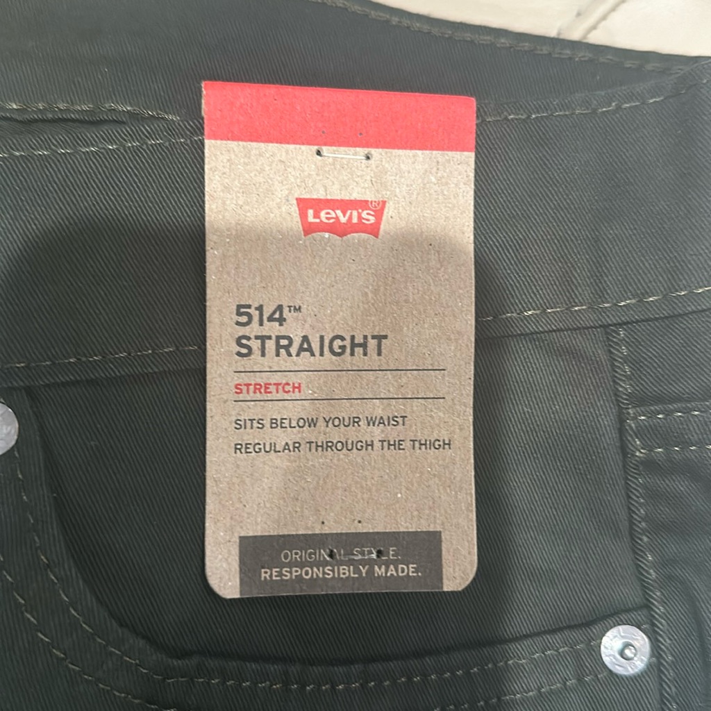 Brand New Hunter Green Levis 514 Straight Jeans